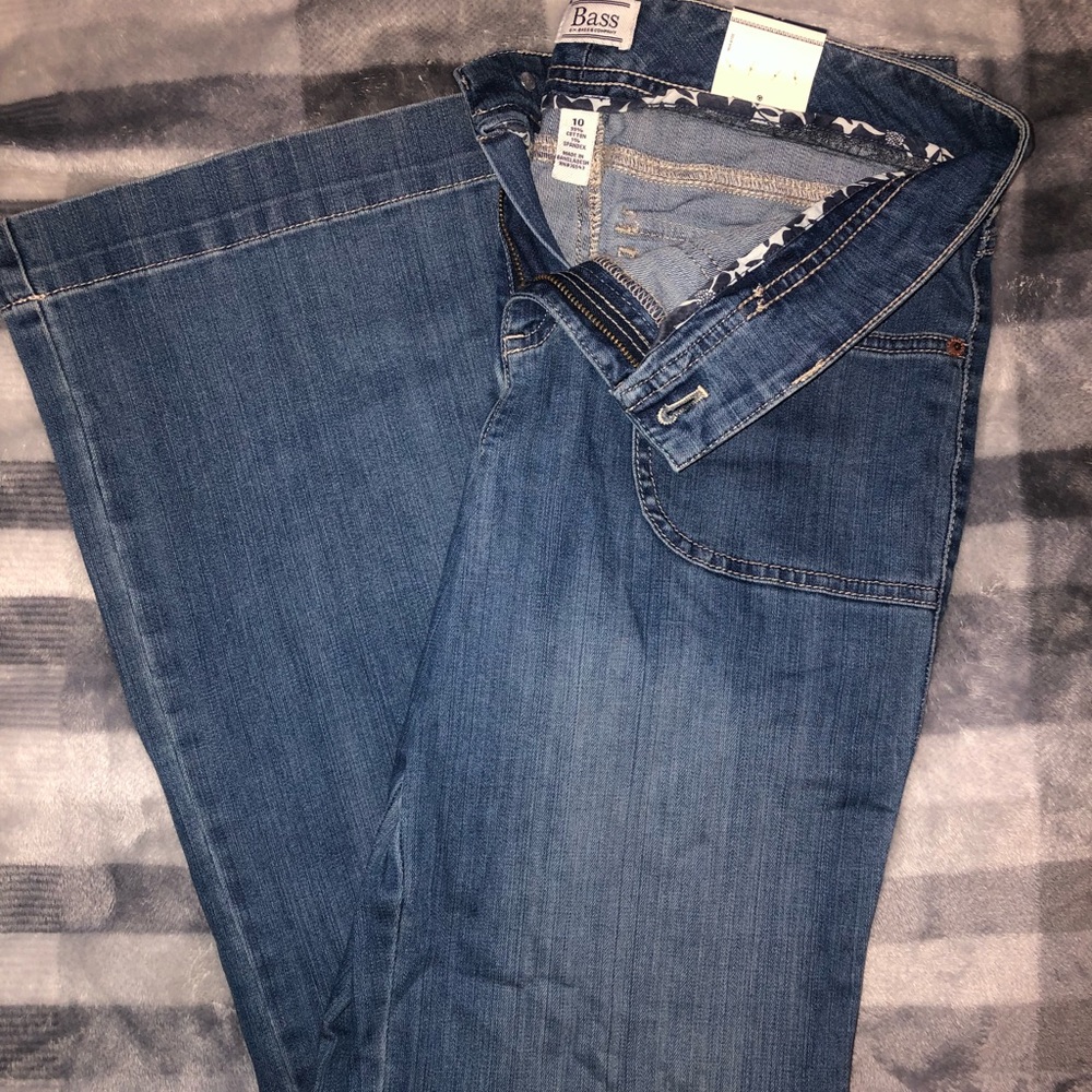 Jeans - Picture 2 of 3